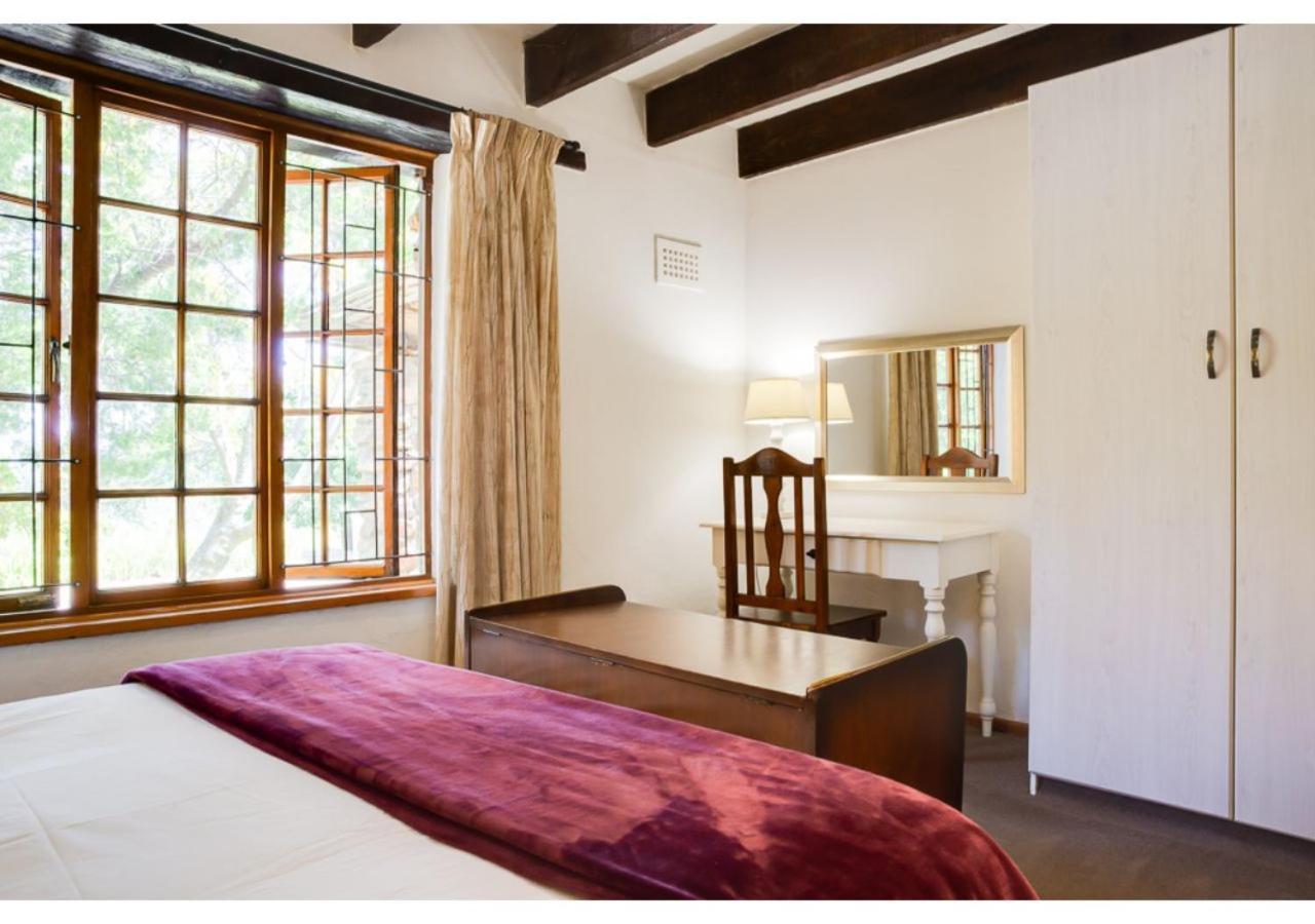 Houtkapperspoort Country Cottages Città del Capo Esterno foto