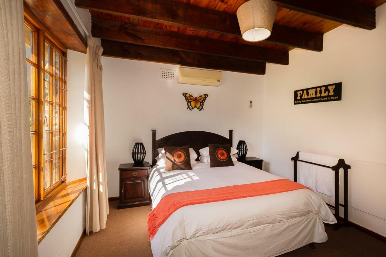 Houtkapperspoort Country Cottages Città del Capo Esterno foto