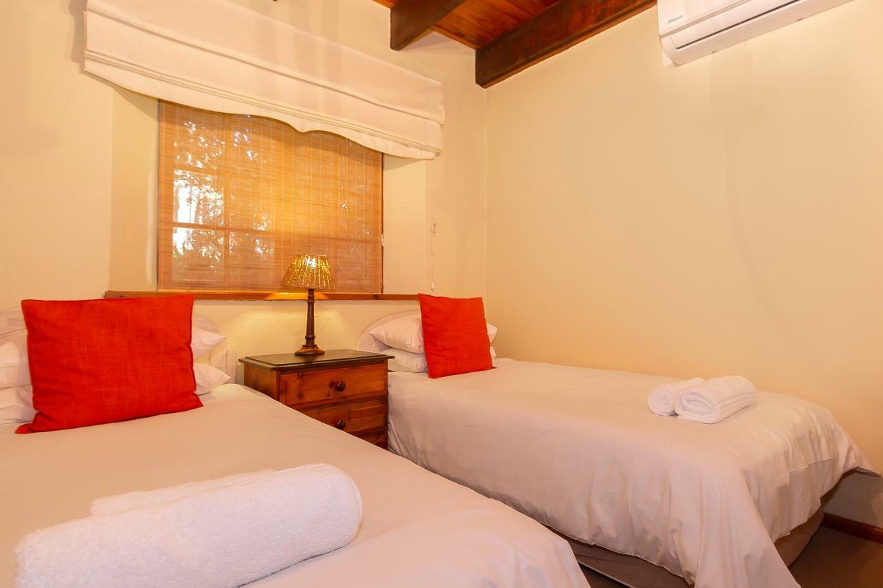 Houtkapperspoort Country Cottages Città del Capo Esterno foto
